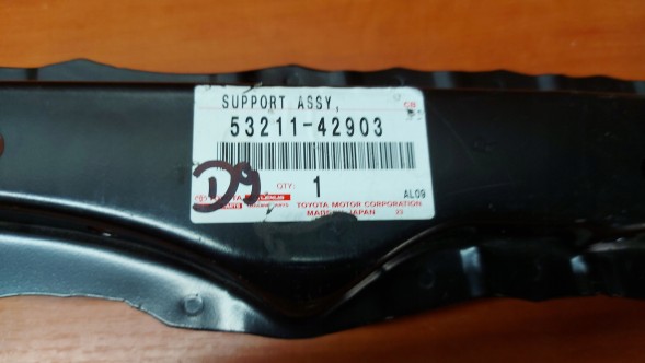 Toyota OE 53211-42903 RAV4 IV 12-18 Кронштейн / Підсилювач ременя безпеки ПРАВИЙ ПЕРЕДНІЙ TOYOTA RAV4 IV 12-18
