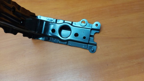 Toyota OE 53211-42903 RAV4 IV 12-18 Кронштейн / Підсилювач ременя безпеки ПРАВИЙ ПЕРЕДНІЙ TOYOTA RAV4 IV 12-18
