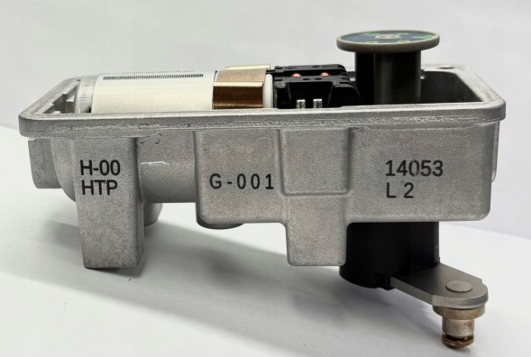 Hella Część mechaniczna nastawnika turbiny HELLA - oryginał - wszystkie części nowe G-001, 6NW009660 Новий оригінал настройка турбіни механічна частина g-001, 6nw009660 mercedes