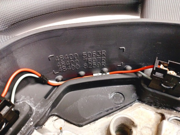 RENAULT OE ШКІРЯНЕ КЕРМО 484005063R DACIA DUSTER SANDERO LOGAN