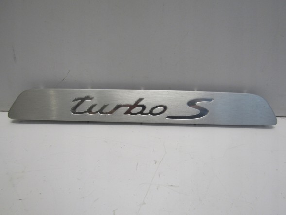 Porsche OE НАКЛАДКА PORSCHE PANAMERA 97055575307