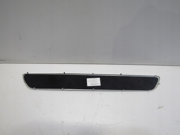 Porsche OE НАКЛАДКА PORSCHE PANAMERA 97055575307