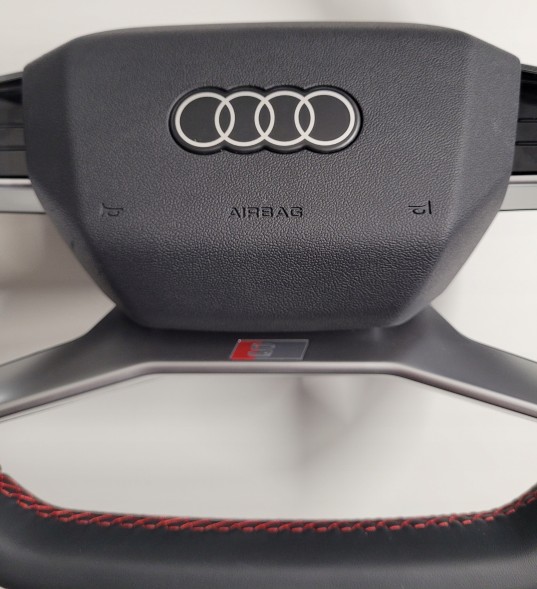 Audi OE 89A419091P AUDI Q4 E TRON S-LINE ПОДУШКА КЕРМОВОГО КОЛЕСА ШКІРА ЧЕРВОНА НИТКА