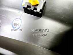 Infiniti OE 788605NA0A Права НАКЛАДКА ПЛАНКИ БРИЗКОВИК задній INFINITI QX50 2018+ НОВА OE