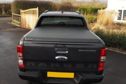 Китай 179 Кришка багажника з ролетою для Ford Ranger Wildtrak 2012-2022