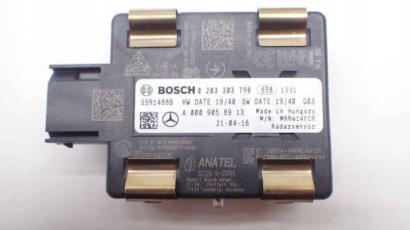Mercedes-Benz OE A0009058913 DISTRONIC Distronic radac acc eqc glc a0009058913 нов