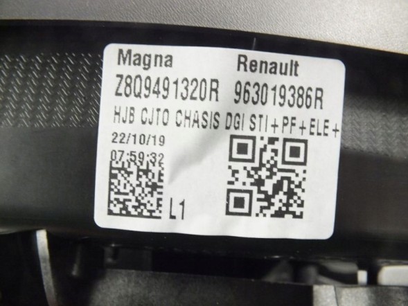 Renault OE 963019386R RENAULT КАПЮШОН II ДЗЕРКАЛО ПРАВЕ ОРИГ