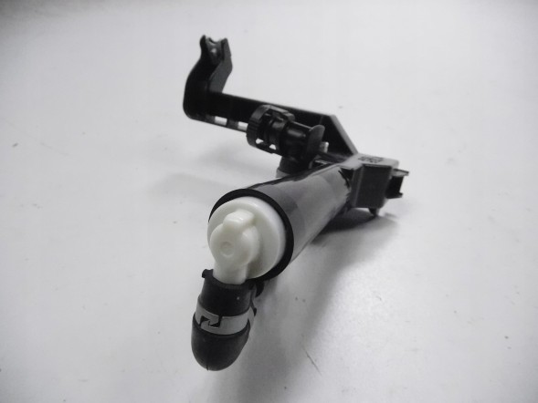 Toyota OE Омивач фар LEXUS RX 08-15 85207-48050