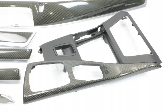 BMW OE 2250707 51952250707 ОРИГІНАЛЬНІ ДЕКОРАТИВНІ НАКЛАДКИ КАРБОН M PERFORMANCE BMW F10 F11 (ОЗДОБЛЕННЯ САЛОНУ)