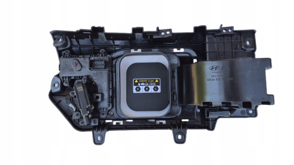Hyundai OE KLAPKA ŁADOWANIA KONA II N-LINE HF710 Кришка роз'єму зарядки Hyundai Kona Electric II EV 23- OE 863CC-HF710 НОВА