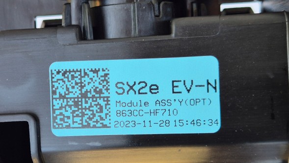 Hyundai OE KLAPKA ŁADOWANIA KONA II N-LINE HF710 Кришка роз'єму зарядки Hyundai Kona Electric II EV 23- OE 863CC-HF710 НОВА