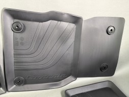 Maserati OE 940001419 TP Килимки гумові кортикальні Maserati Grecale 940001419