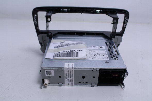 Mercedes-Benz OE 1ST035156A RADIO РАДІО SKODA CITIGO 1ST035156A