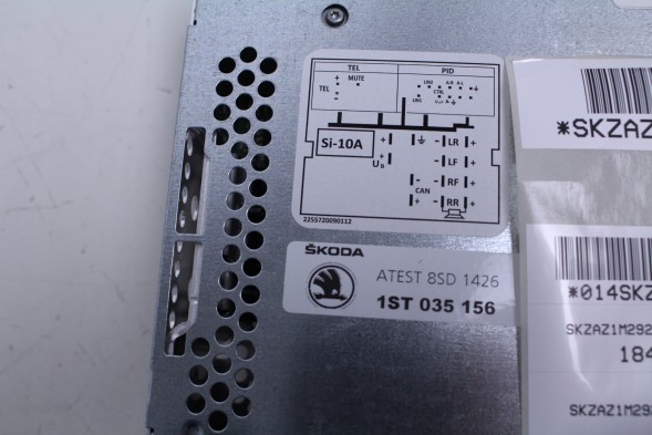 Mercedes-Benz OE 1ST035156A RADIO РАДІО SKODA CITIGO 1ST035156A