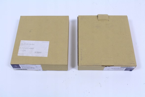 Mercedes-Benz OE НАВУШНИКИ MERCEDES A2128704989