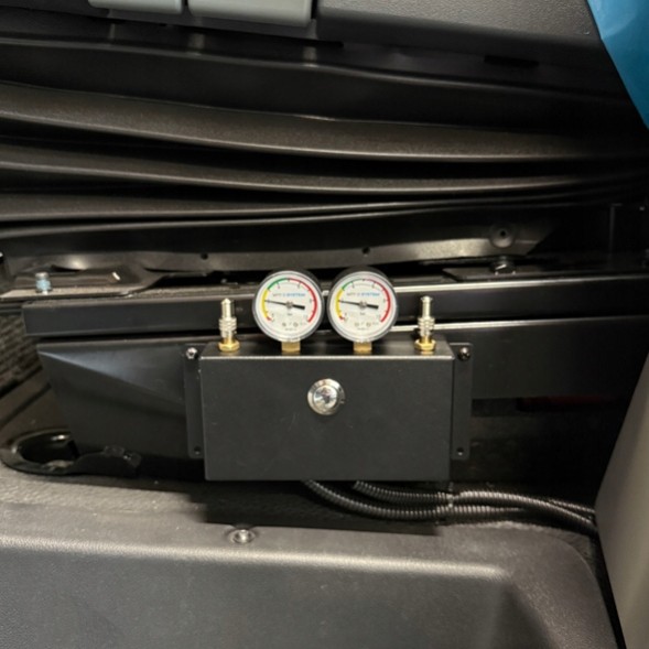 MTT System 0021_K_2M_Kamper Пневматичні подушки Renault Master III IV 2010-2024 Кемпер компресор