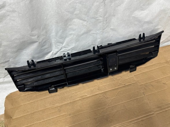 BMW OE 5A1E918. Kierownica powietrza BMW 4 G26 BMW 4 G26 Направляюча Повітря 5A1E918 НОВА ОРИГІНАЛ