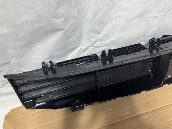 BMW OE 5A1E918. Kierownica powietrza BMW 4 G26 BMW 4 G26 Направляюча Повітря 5A1E918 НОВА ОРИГІНАЛ