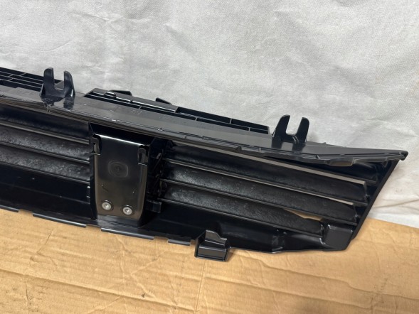 BMW OE 5A1E918. Kierownica powietrza BMW 4 G26 BMW 4 G26 Направляюча Повітря 5A1E918 НОВА ОРИГІНАЛ