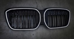 TOPGER KRG-BMW-433 x LED РЕШІТКА РАДІАТОРА BMW iX3 20-23 ЧОРНИЙ ГЛЯНЕЦЬ 2 ПЛАВНИКА ICONIC GLOW