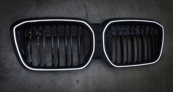 TOPGER KRG-BMW-433 x LED РЕШІТКА РАДІАТОРА BMW iX3 20-23 ЧОРНИЙ ГЛЯНЕЦЬ 2 ПЛАВНИКА ICONIC GLOW