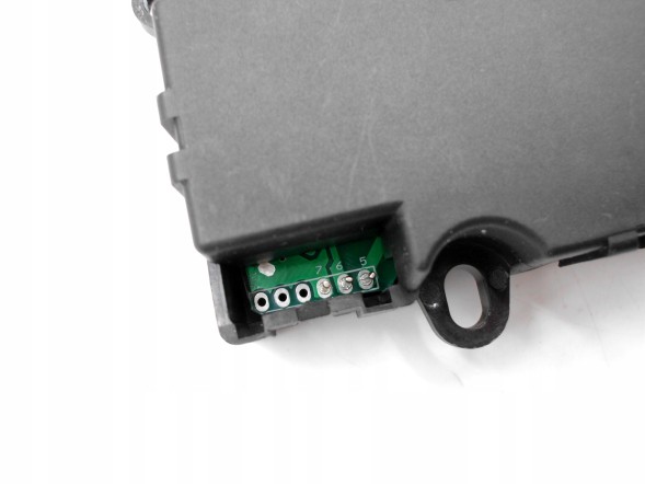 Китай AleGarage-89018373 AG-604-120 AG-89018678 AG-52474795 AG-15-73599 ПРИВОД ДВИГУН ДЛЯ РЕГУЛЮВАННЯ ЗАСТУВОК ВЕНТИЛЯЦІЇ HVAC CHEVROLET CADILLAC