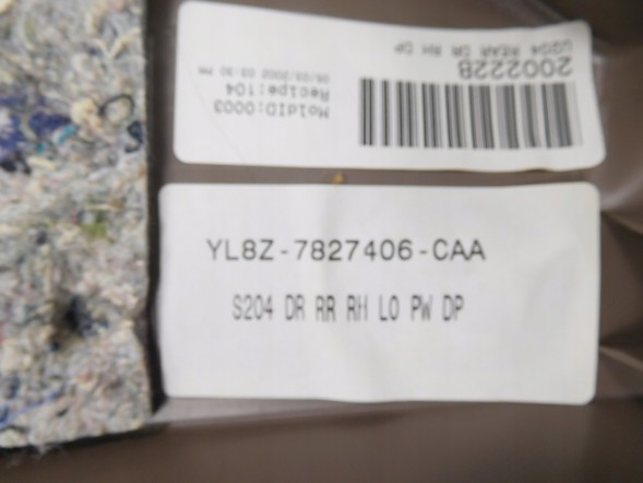 Ford OE Накладка задньої правої двері Ford America Escape I YL8Z-7827406-CAA