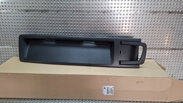 Fiat OE S26338620 РУЧКА ДВЕРНА ПЛАНКА ЛІВА ЗАДНЯ 735501970 FIAT DOBLO II 2010-