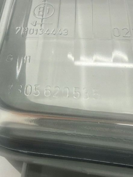 Mercedes-Benz OE MP11-1305620535 Абажур фари правий оригінал bosch mercedes-benz 190 w201 1305620535