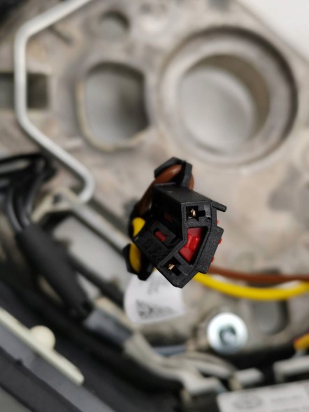 Volkswagen OE 3G8419089B, DWP522073OE НОВЕ ОРИГІНАЛЬНЕ МУЛЬТИФУНКЦІОНАЛЬНЕ КЕРМО З ПЕРЕМИКАЧАМИ VW ARTEON 3H 3G8419089B