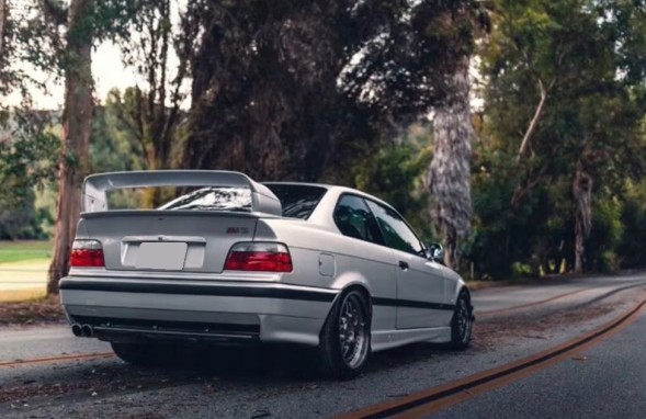 BM AR-BM-005 SPOILER lotka BMW E36 LOTKA MODEL GT 1990-1999 СПОЙЛЕР лот для BMW E36 ЛОТКА МОДЕЛЬ GT 1990–1999