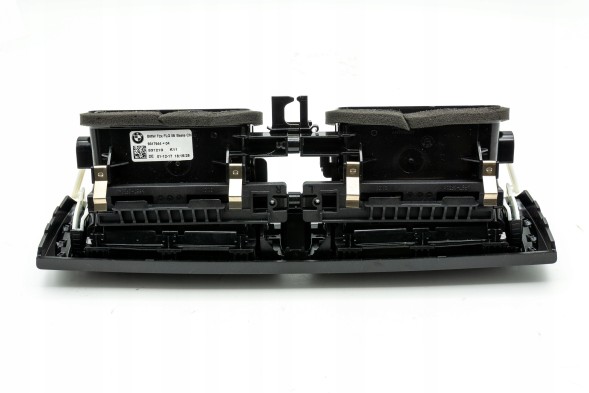 BMW OE 64229317944 Центральна решітка забору свіжого повітря BMW F20 F21 F22 F23 F87