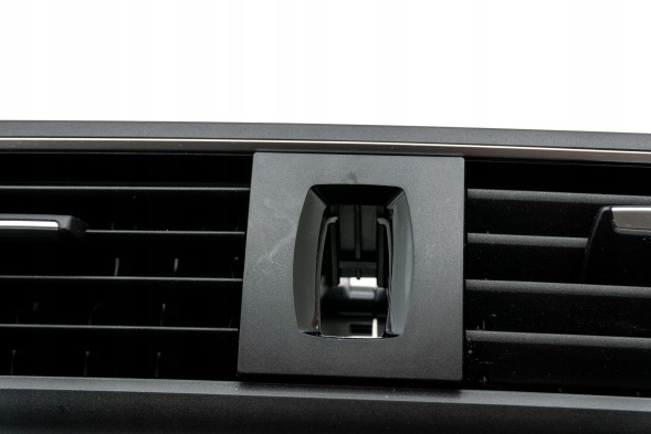 BMW OE 64229317944 Центральна решітка забору свіжого повітря BMW F20 F21 F22 F23 F87