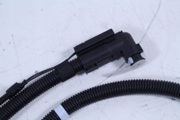 Mitsubishi OE ШЛАНГ ПРОВІД ADBLUE MERCEDES ML212517