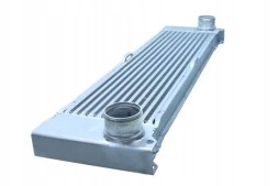 Maxgear AC630070 Охолоджувач повітря інтеркулер ac630070 maxgear