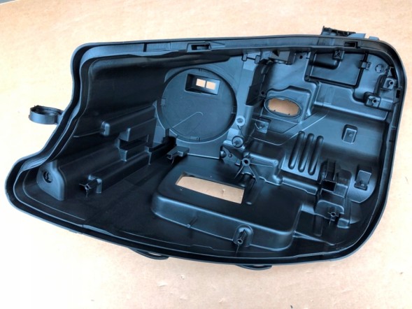 ВОЛЛЕР L.169/185. Балон корпус щиток лампи фари лівий фронт для mercedes e w213 lift