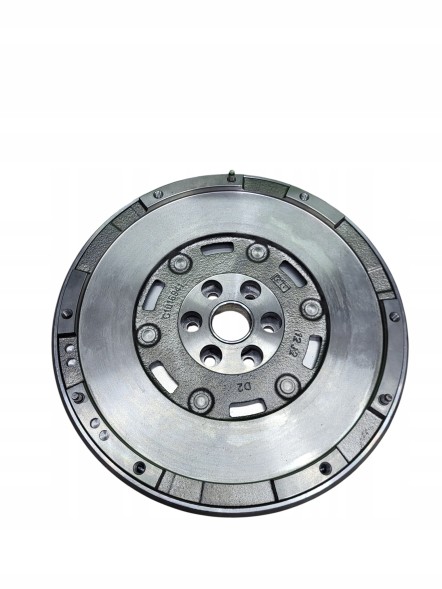 Valeo 836173 Двухмасове колесо valeo citroen c4 picasso ii grand c4 peugeot 308 sw 1.6 hdi