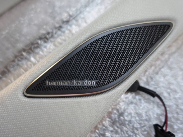 Volkswagen OE 3J0867234E 3J0867233E 2YR VW PASSAT B9 ЩИТОК СТІЙКИ A Harman/Кардон ЛІВИЙ ПРАВИЙ КОМПЛЕКТ ОРИГІНАЛ