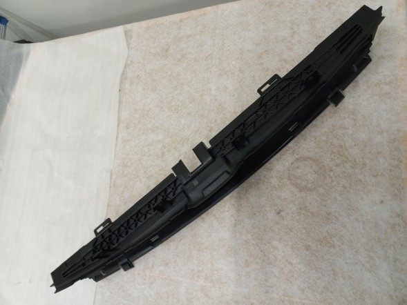 BMW OE Нижній Повітряний Канал BMW 5 G30 G31 51137359838