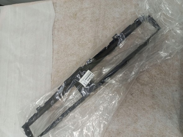 BMW OE Нижній Повітряний Канал BMW 5 G30 G31 51137359838