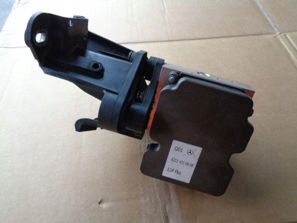 Mercedes-Benz OE MERCEDES E W212 LIFT POMPA ESP PLUS 2124310848 MERCEDES E W212 ЛІФТ НАСОС ESP ПЛЮС 2124310848