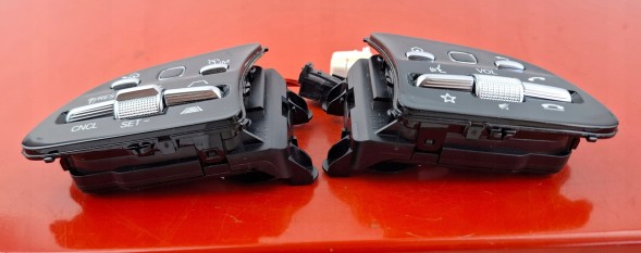Mercedes-Benz OE Кнопки на кермі Mercedes-Benz A0999050509