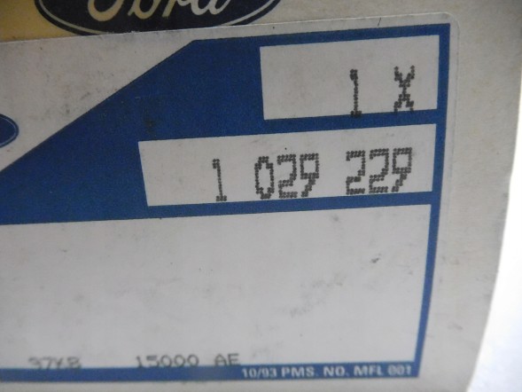 Ford OE Аналоговий годинник для: Ford Ka з 2/2000 по 12/2000 OE 1029229
