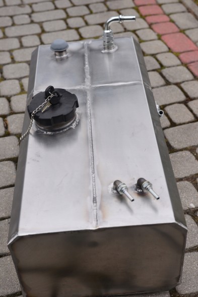 Китай 5904013445542 Паливний бак для Multicar M25 4x2 ON+hydro INOX, двокамерний