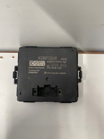 Volkswagen OE МОДУЛЬ КЕРУВАННЯ VW SEAT 3Q907530AR