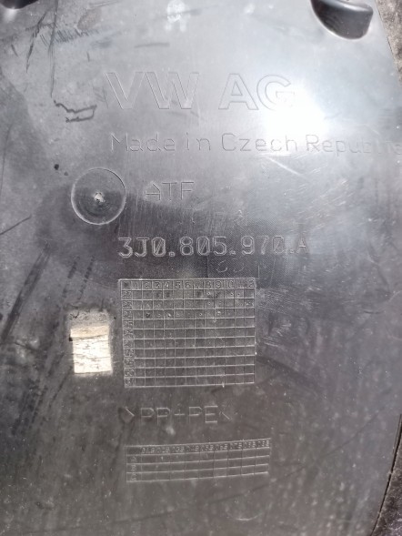 Volkswagen OE 3J0 pr .x VW Passat B9 24- переднє праве крило в зборі