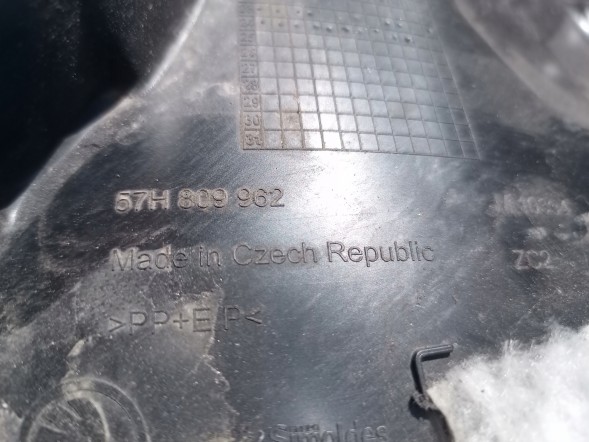 Skoda OE 57H pr .x Skoda Kodiaq II (2024-) 57H - Права передня колісна арка