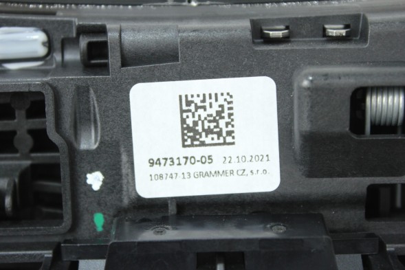 BMW OE 5A58FB7 РУЧКА КПП КАМЕРА BMW U11 X1 U06