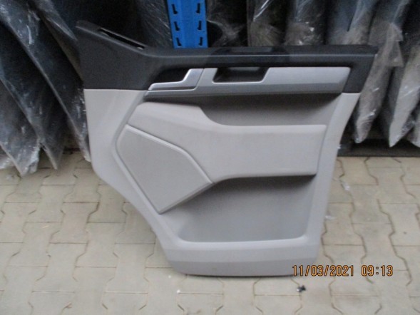 Volkswagen OE 000000000333M БІЧНА ОБЛІК ПРАВ VW T6 CALIFORNIA