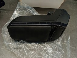 Hyundai OE podlokietnik Armster 2 hyundai i20 Підлокітник Rati - Armster 2 Hyundai I20 09r чорний